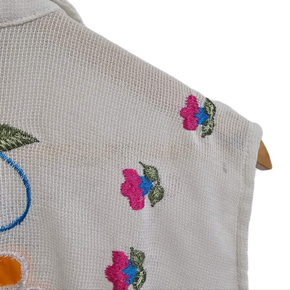 Boho White Cottagecore Embroidered Floral button tank top Large - Picture 9 of 14